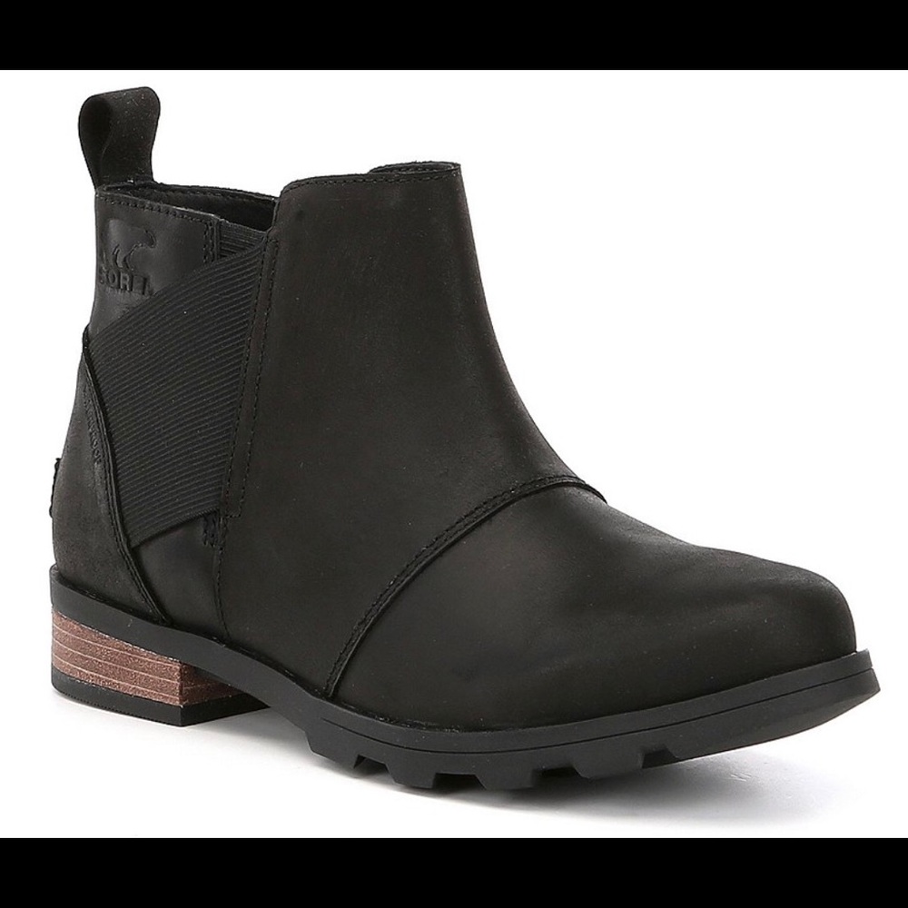 NWOT SOREL ANKLE BOOTS